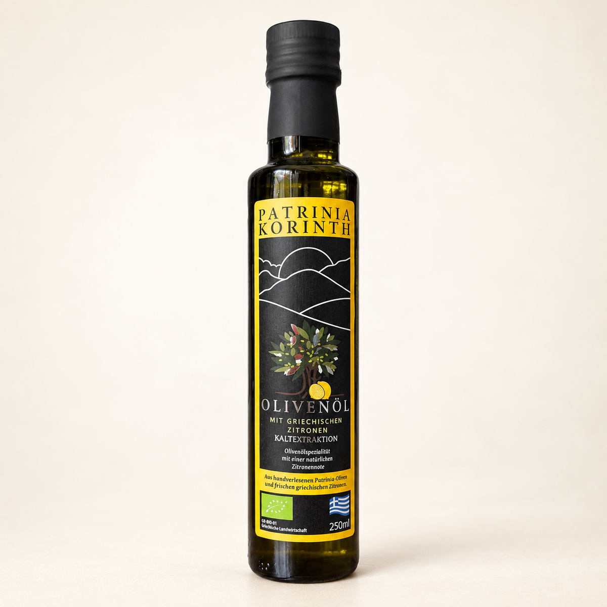 Patrinia Korinth Bio-Olivenöl mit griechischen Zitronen, 250-ml-Flasche mit gelbem Etikett vor hellem Hintergrund